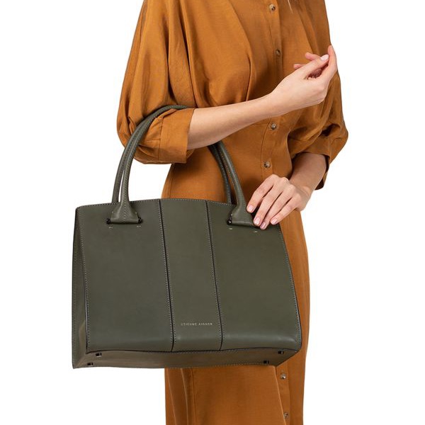 New! Etienne Aigner Chiara Tote - Pine